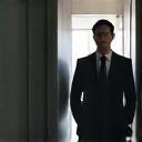 Image representing a security agent being discreet.
